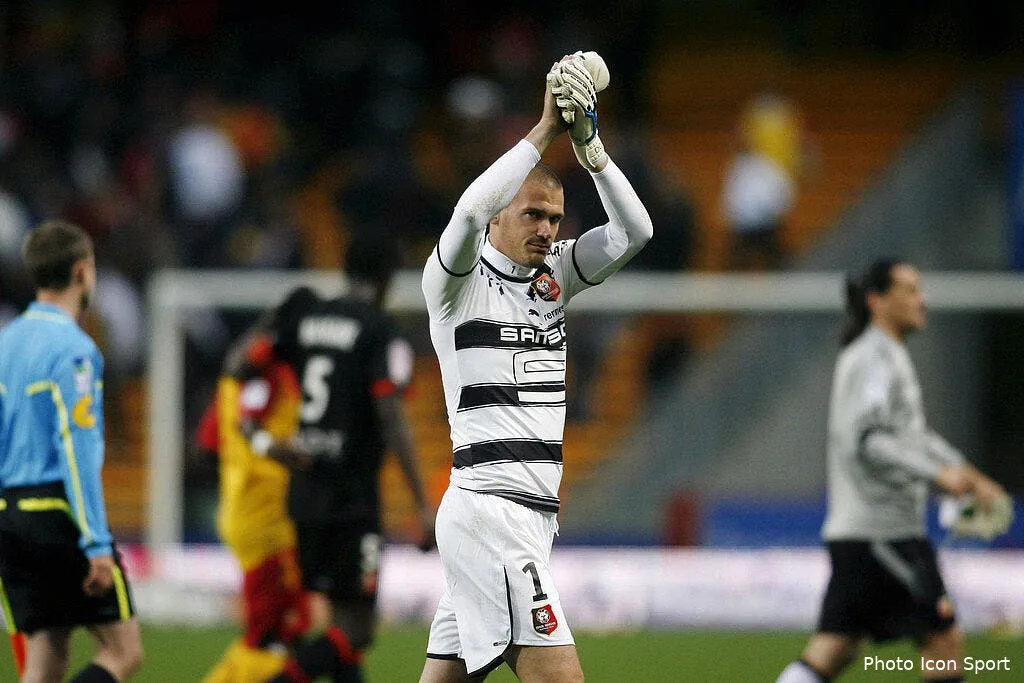 douchez a les bleus dans un coin de sa tete 61364 11125