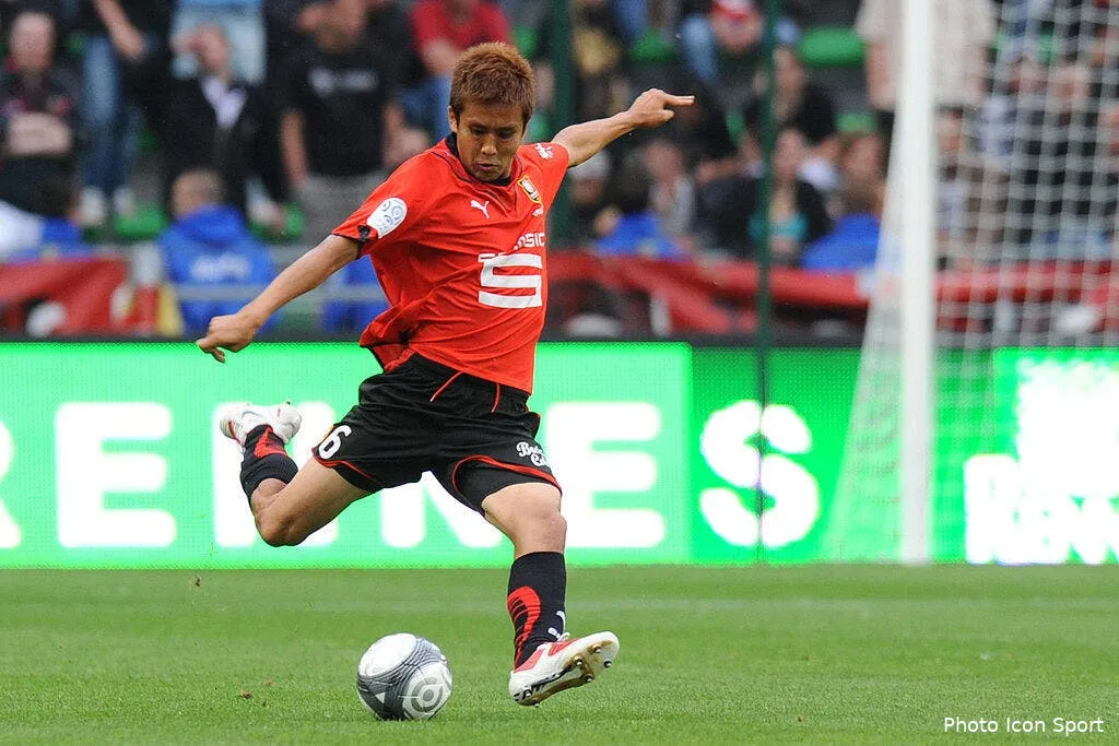 duel japonais au stade des alpes 36533 5242