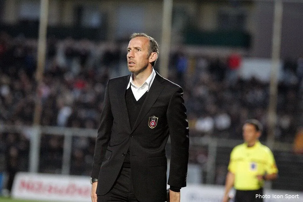 eric roy reste en poste a nice 53533 8294