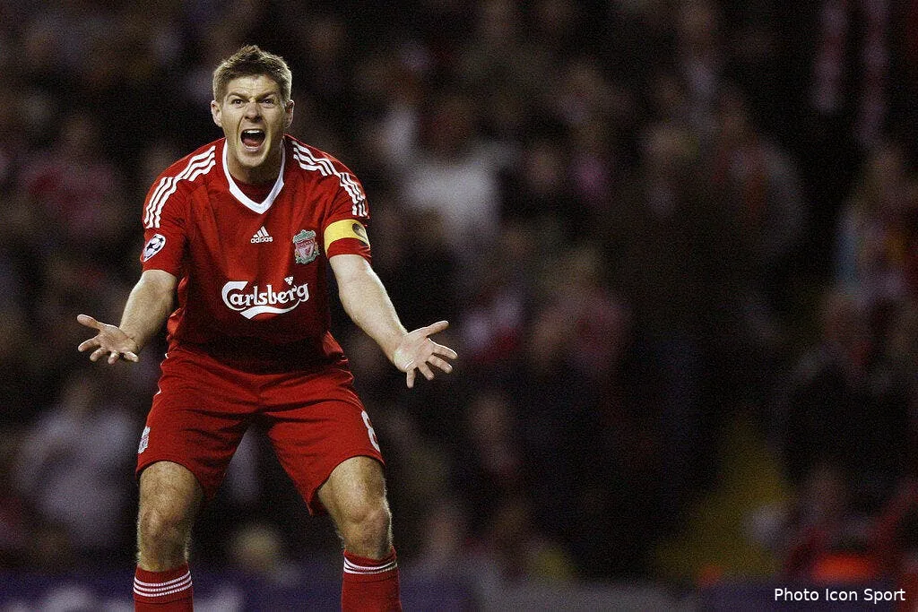 gerrard reds dingue de liverpool 31249 4571