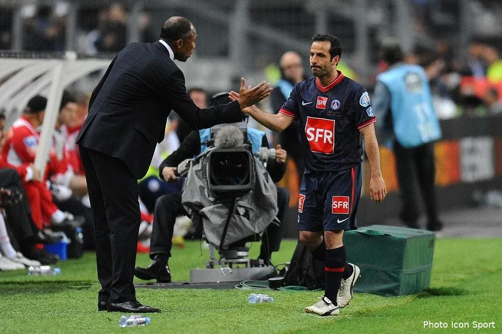 giuly et kombouare font la paix pour le psg 61443 11169