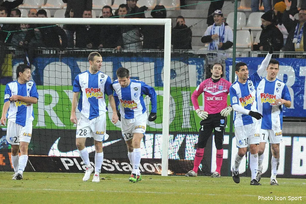 grenoble n enchaine pas 48553 7308