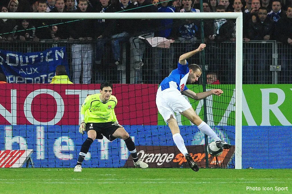 grenoble un grand point contre un petit ol 41270 6018