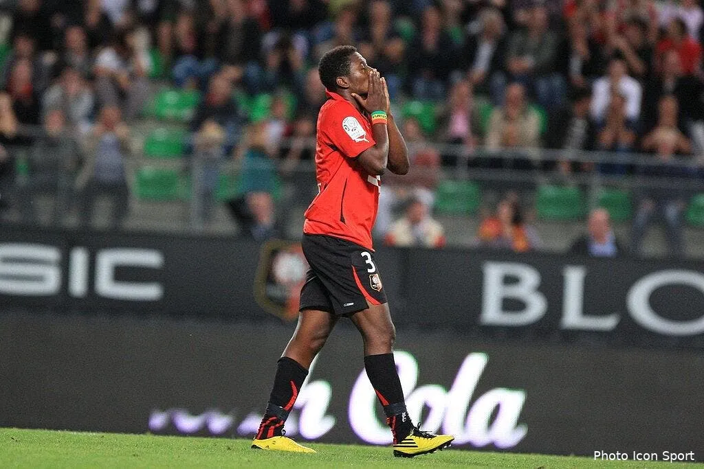 gyan quitte rennes pour sunderland 58766 9835