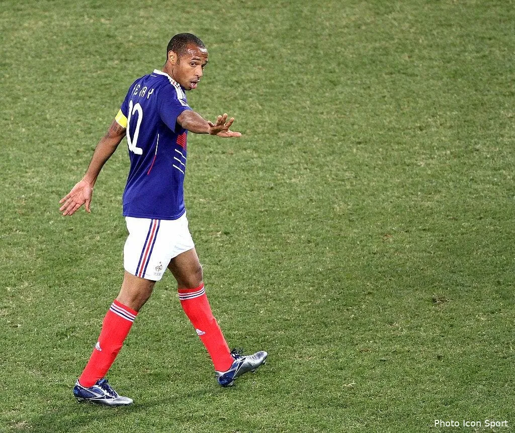 henry prend sa retraite internationale 56405 8910