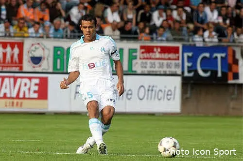 hilton mozer donnait des coups comme il voulait 12919