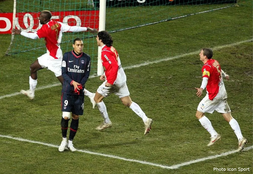 hoarau a nous de redorer le blason du psg 45484 6784