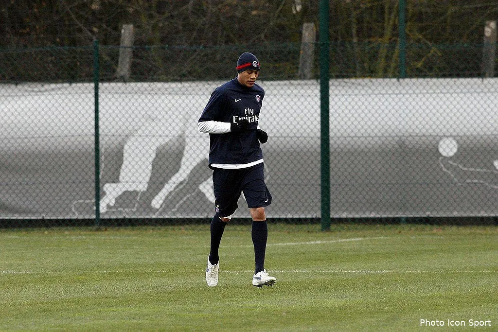 hoarau blesse encore et toujours 44208 6574