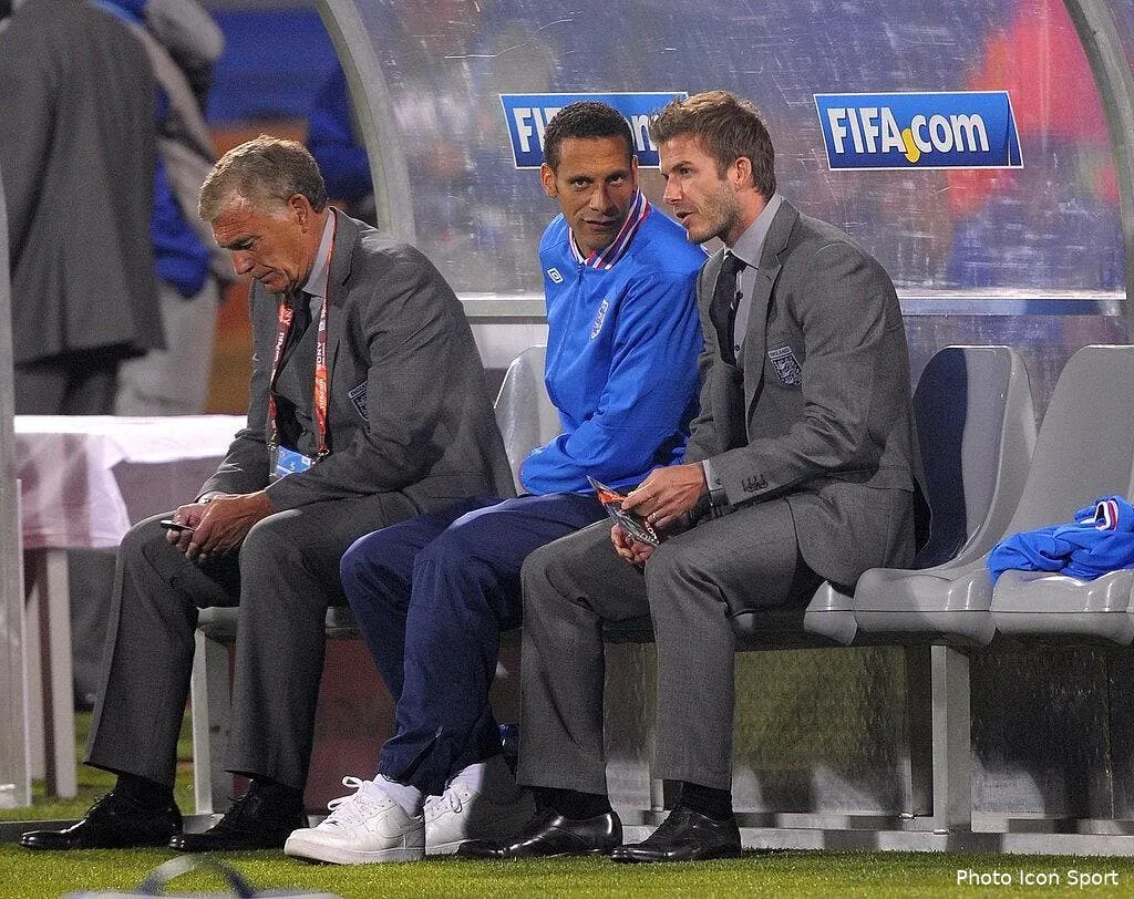 il cherche les toilettes il trouve beckham 55088 8585