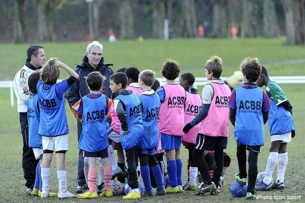 il en faut peu pour etre heureux selon domenech 65494 14061