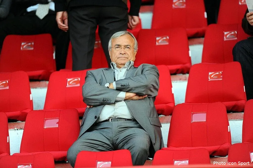 il n a pas les nerfs dassier 48025 7227