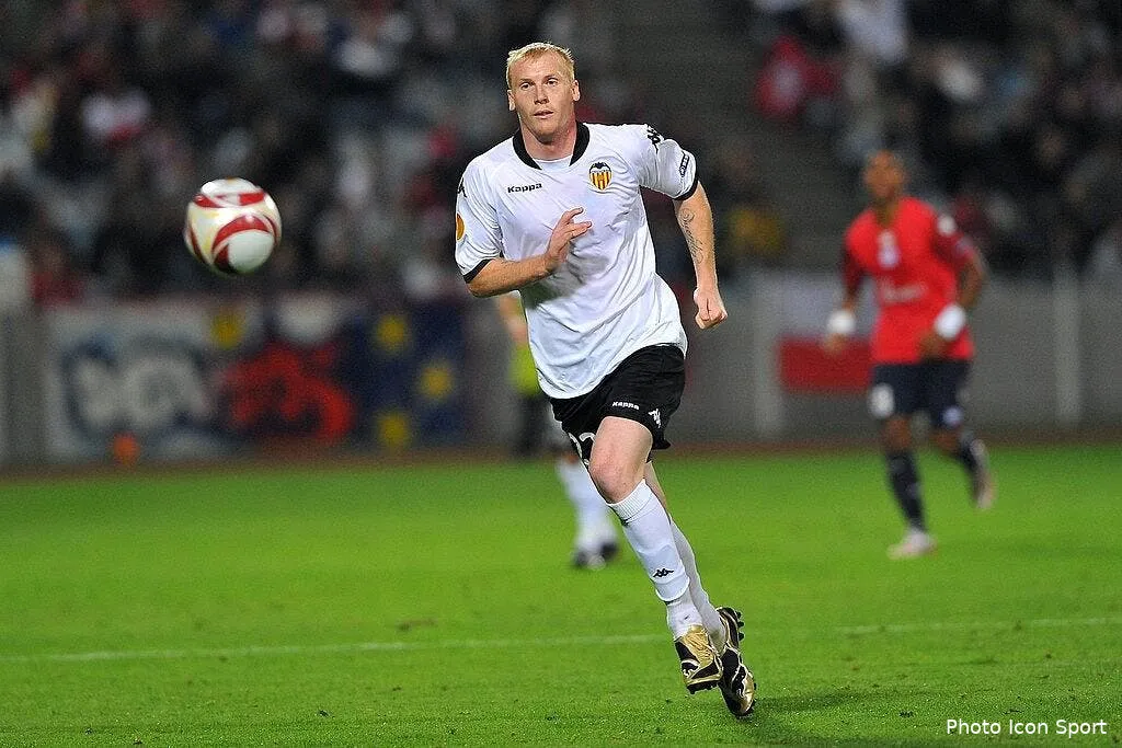 j mathieu salive devant le maillot tricolore 61336 11109