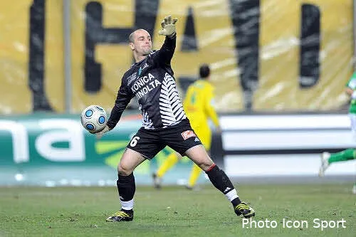 janot fait le mur face a breme 22115