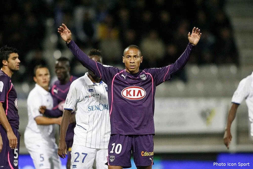 jussie a eu la rage contre le public de bordeaux 63571 12563