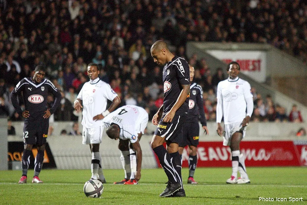 jussie on est des inconnus sur le terrain 62852 12042