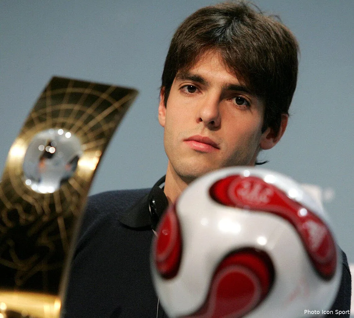 kaka a signe au real madrid 29096