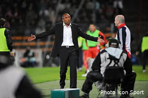 kombouare aulas a les idees mal placees 27521