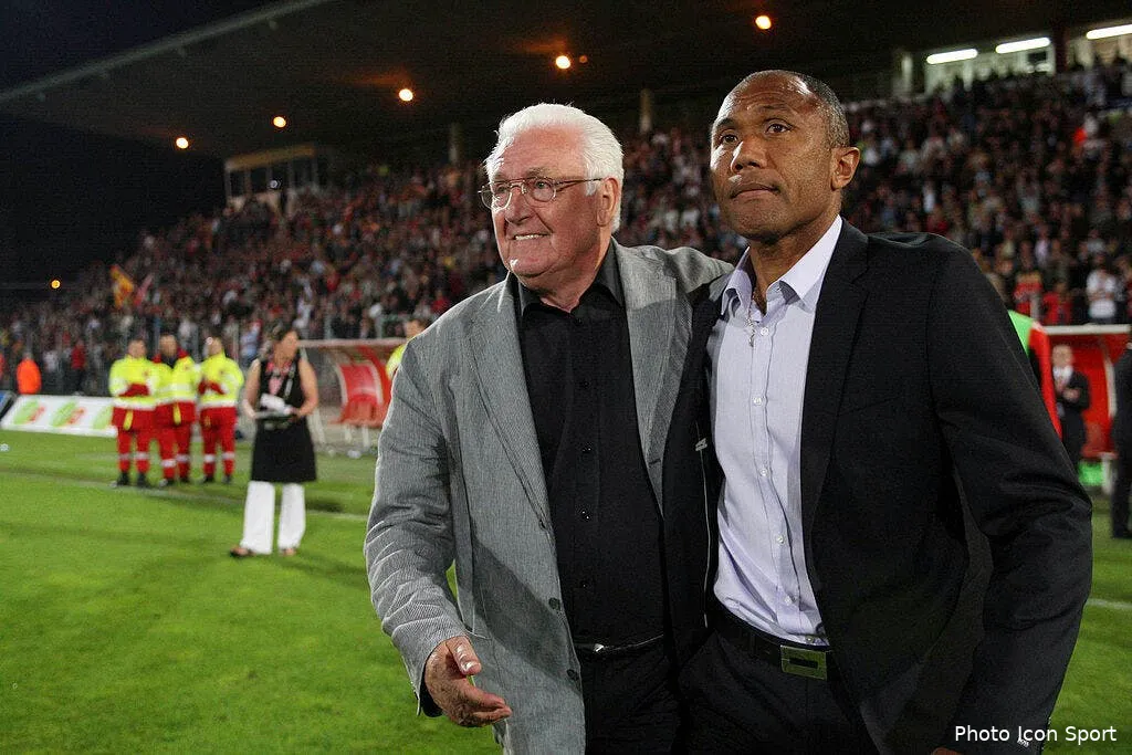 kombouare il n y aura pas de cadeau 34441 4927