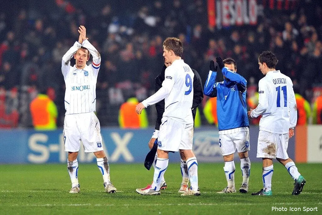 l aja aurait aime etre au complet juste pour voir 63897 12799