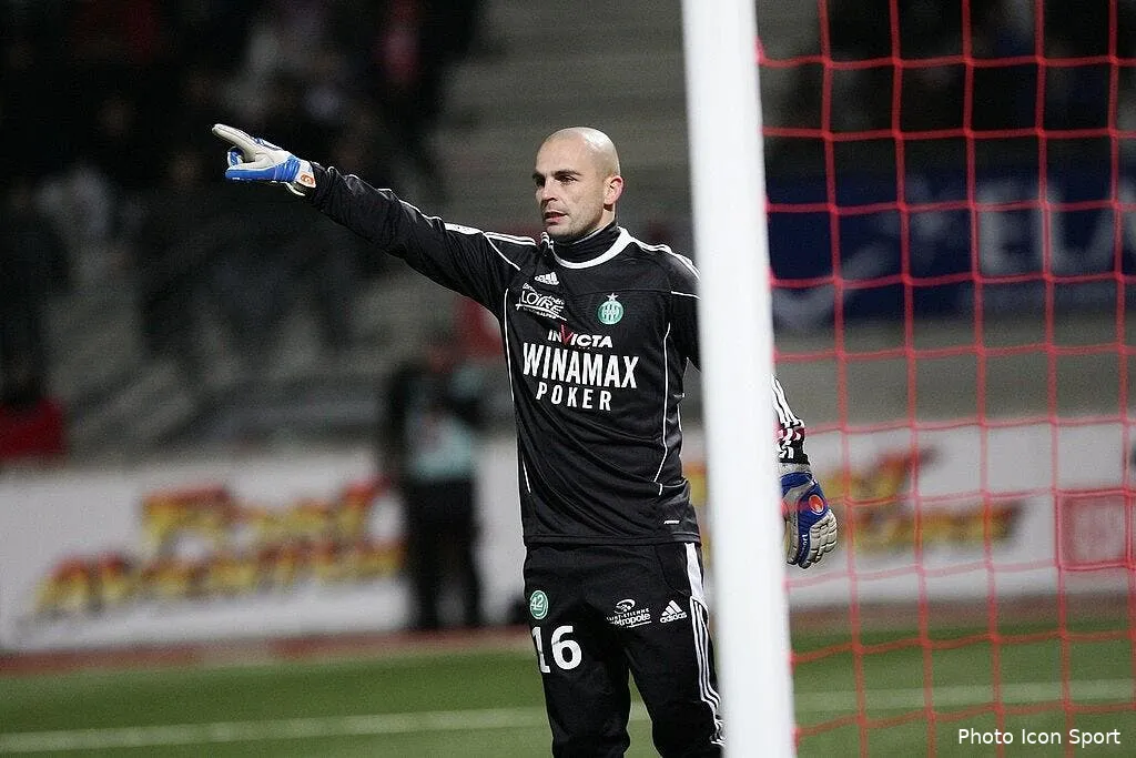 l asse se mefie d un monaco blesse 63993 12874