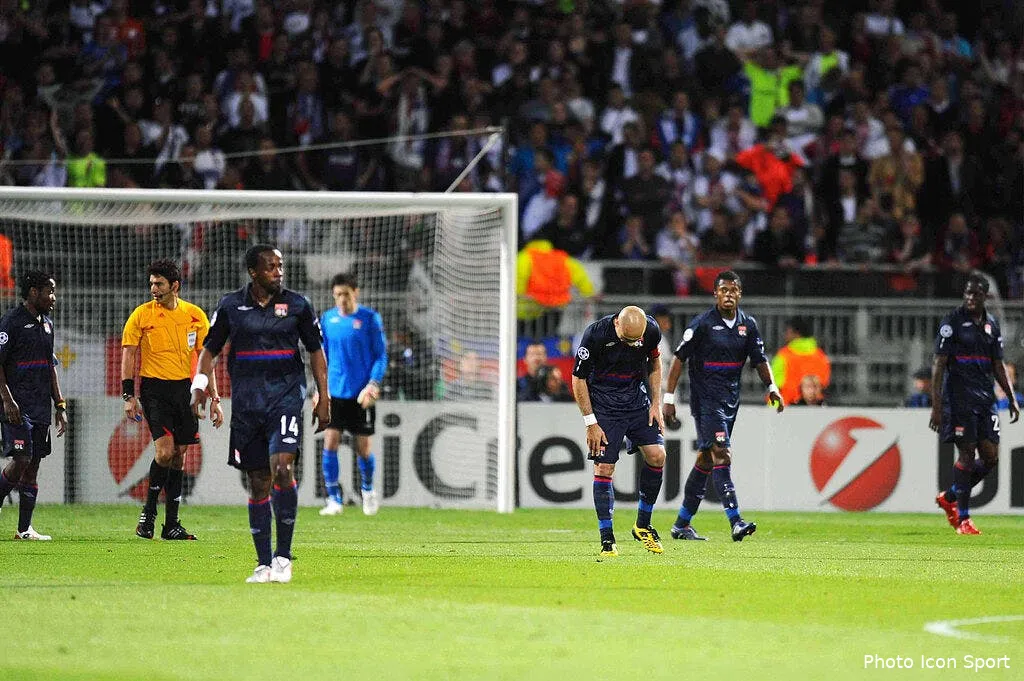 l ol passe encore a cote 51987 7953