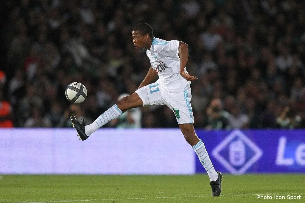 l om favori sur la forme du moment 60100 10449