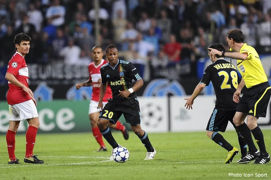 l om se met en place pour ayew 61624 11283