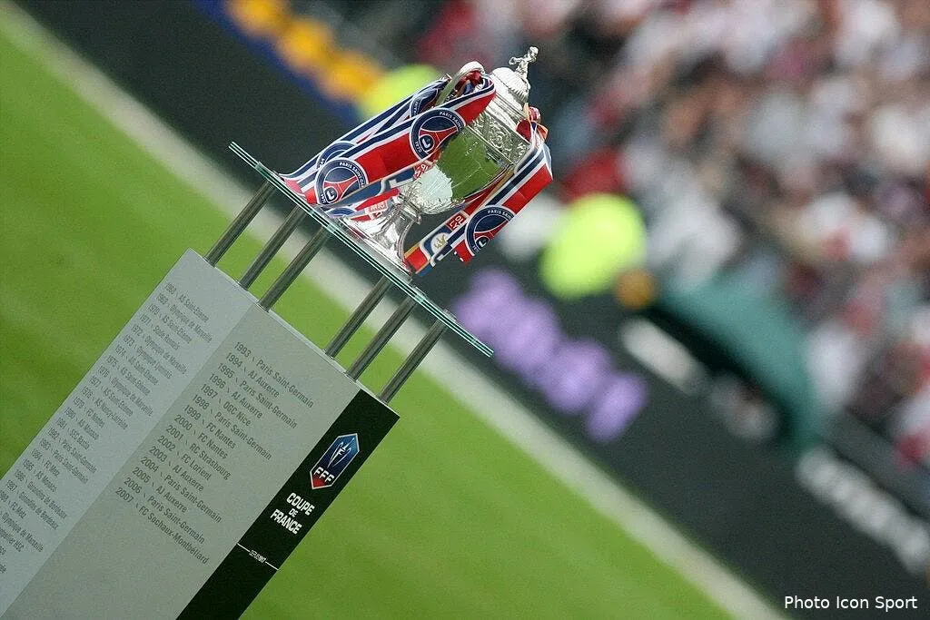 la finale de la coupe aura lieu le 1er mai 50741 7699