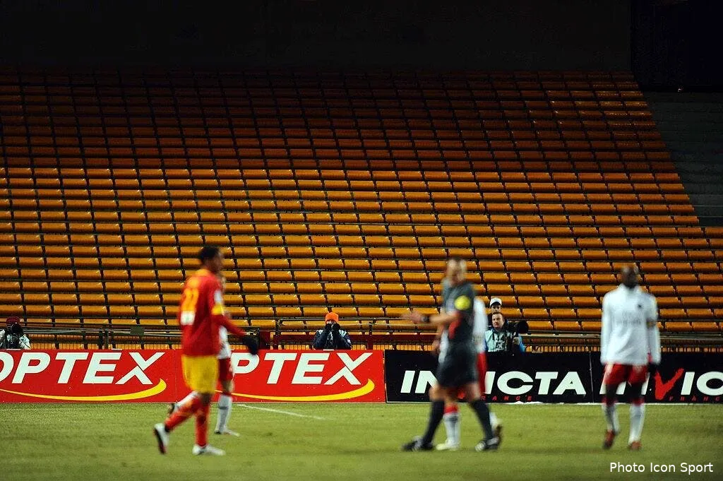 la photo du jour un vide auquel il faudra s habituer 48494 7298