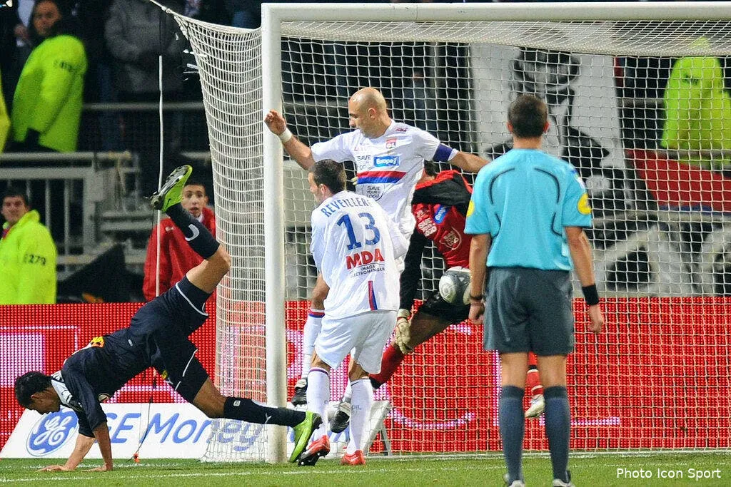 la photo foot chamakh forte tete 42852 6324