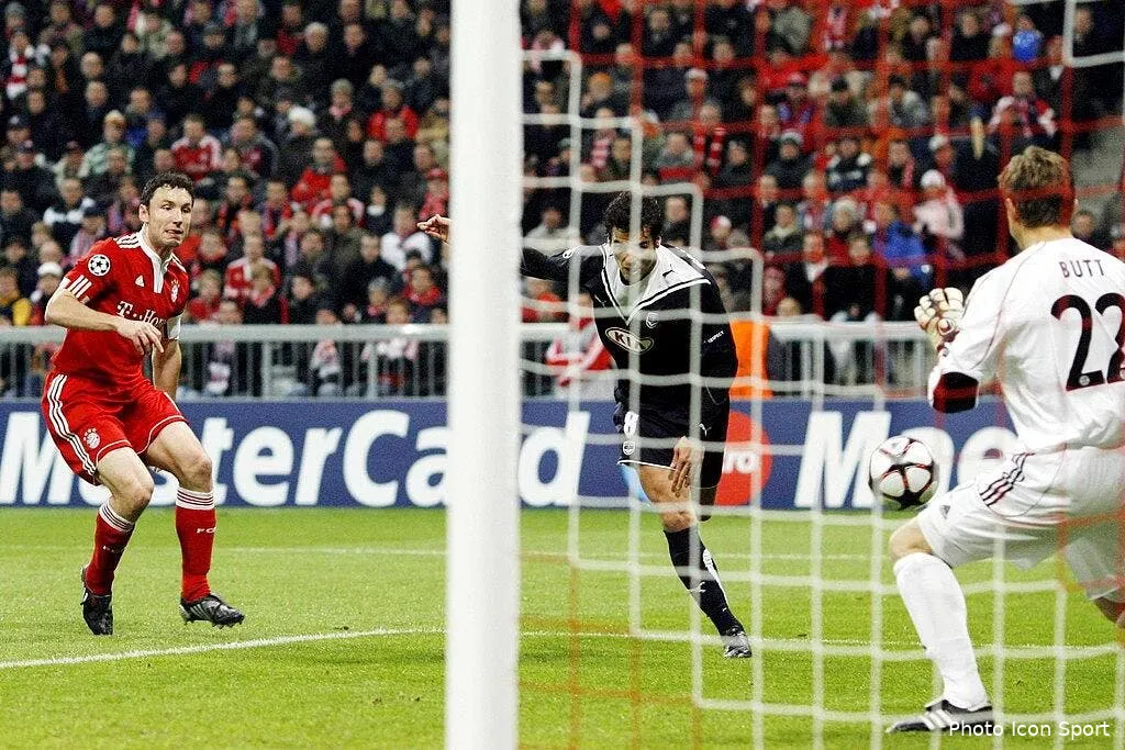 la photo foot du jour gourcuff la tete et les jambes a munich 40019 5819