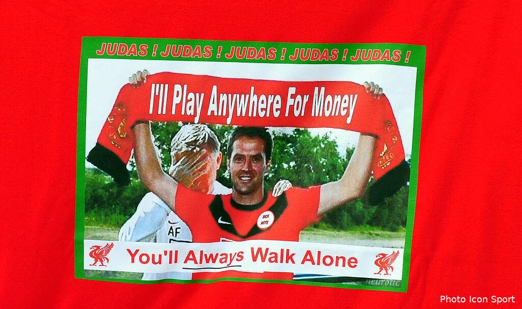 la photo foot du jour michael owen le judas de liverpool 39992 5813