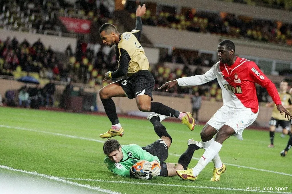 la photo foot du jour pas de record pour grenoble 40326 5879