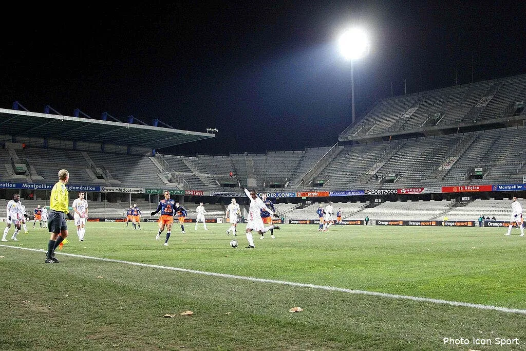 la photo foot la plus faible affluence de la saison 43315 6410