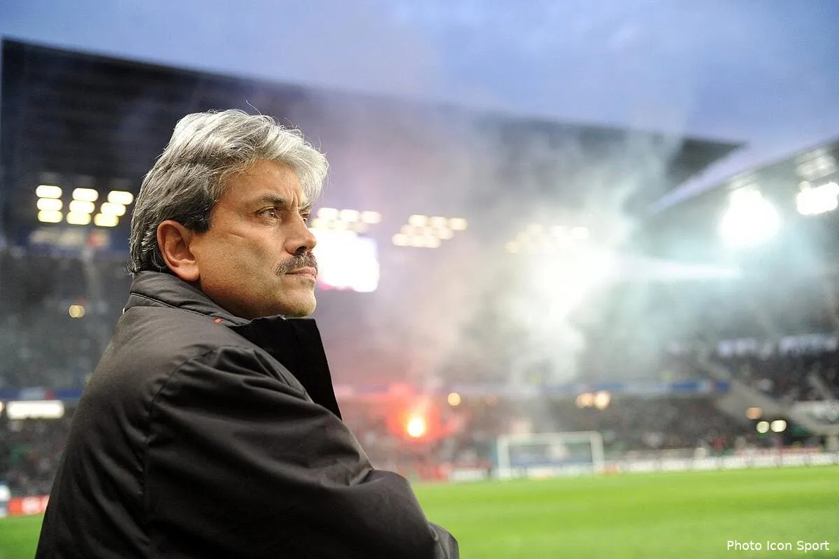 lacombe revient a ses premiers amours 28678