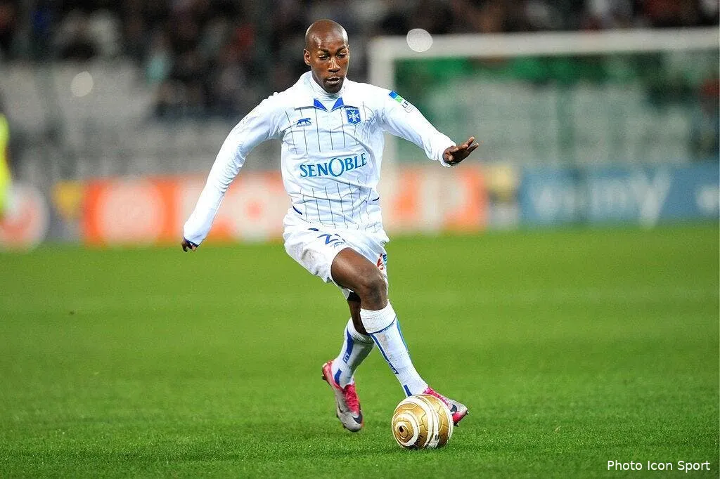 langil prete a valenciennes 66276 14741