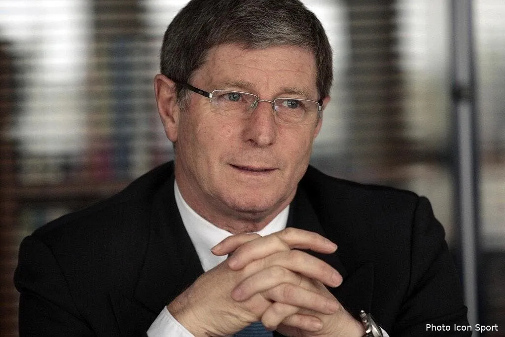 larque balance sur les arbitres 62621 11896