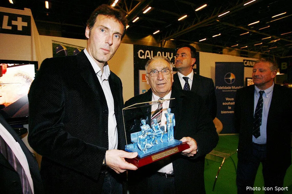 laurent blanc nomme entraineur des bleus le 20 mai 51163 7790