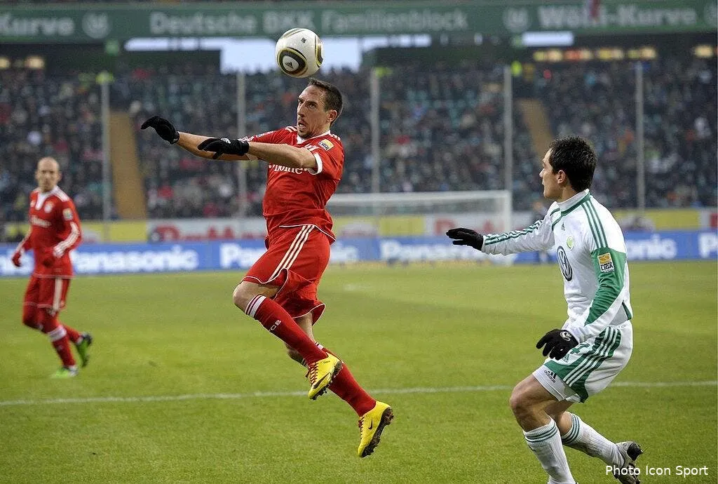 le bayern pousse le champion dans le decor 46497 6964