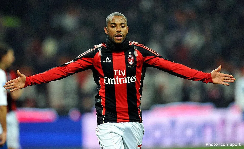 le milan ac colle une patee a bologne 64081 12935