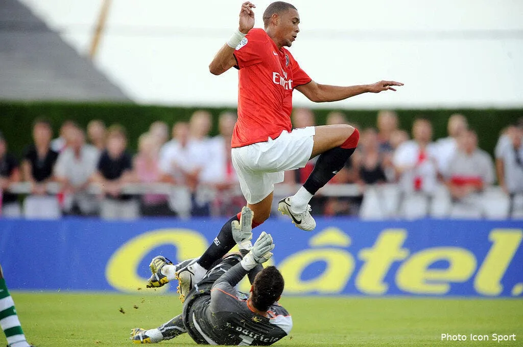 le psg refuse de voir hoarau jouer avec raul 57004 9081