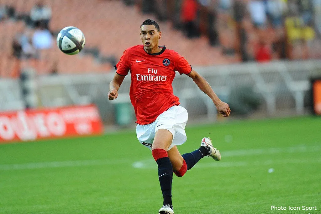 le psg un petit etre sans defense 58662 9789