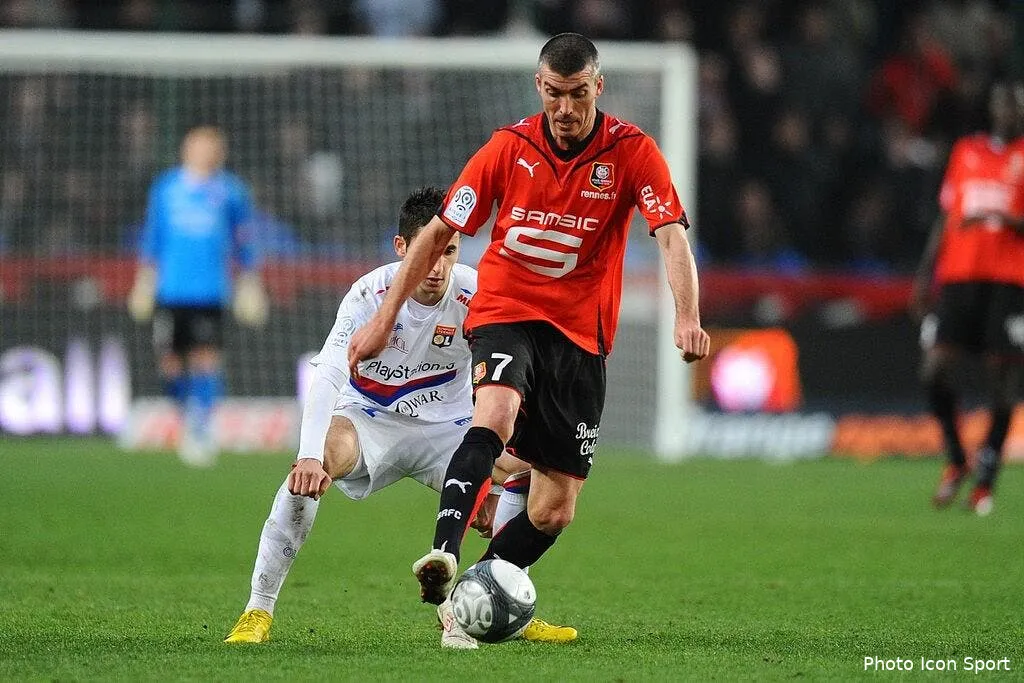 le report d om rennes fait sourire l ol 61892 11439