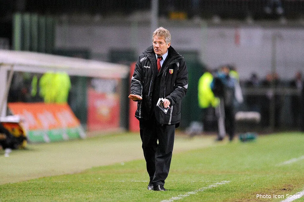 lens un malade toujours convalescent 66006 14497