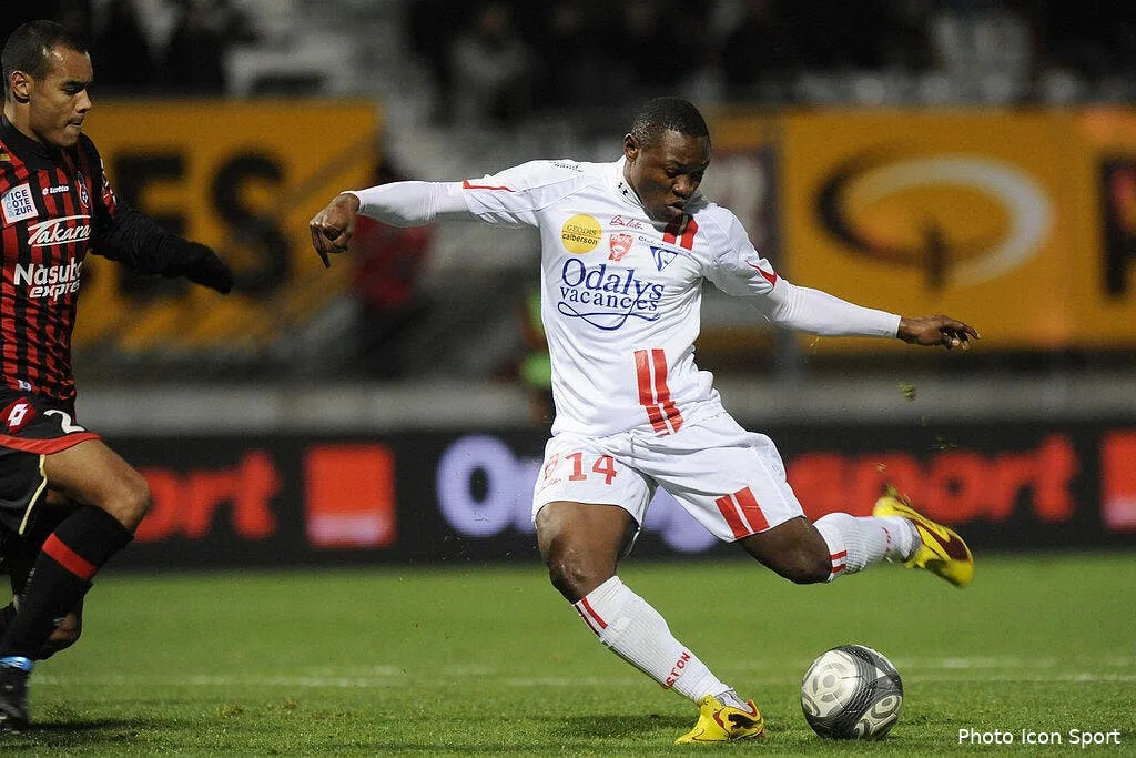 les chardons piquent a nouveau 43085 6367