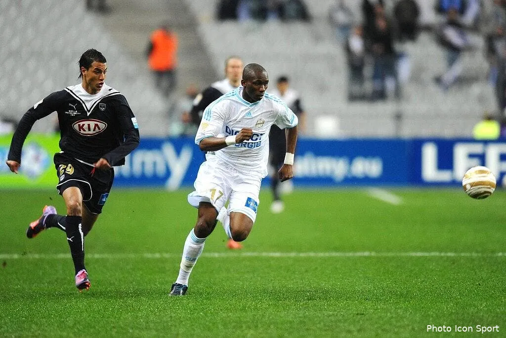 les meilleurs defenseurs centraux cris et mbia 53207 8242