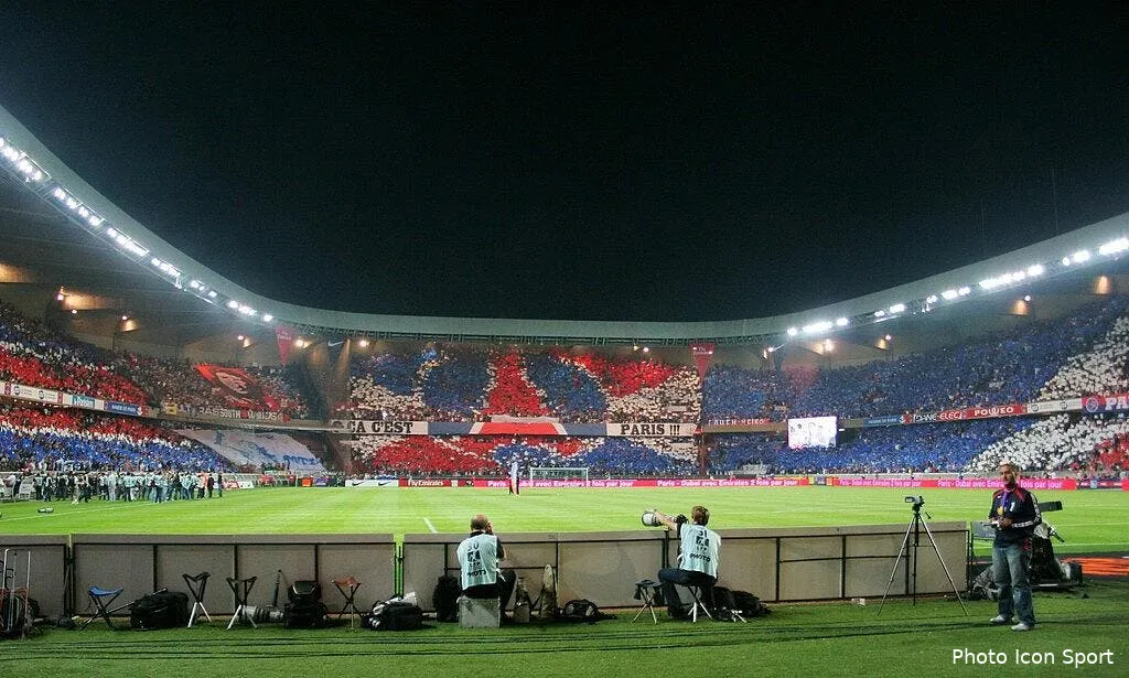les supporters du psg finalement separes pour la finale 51612 7885