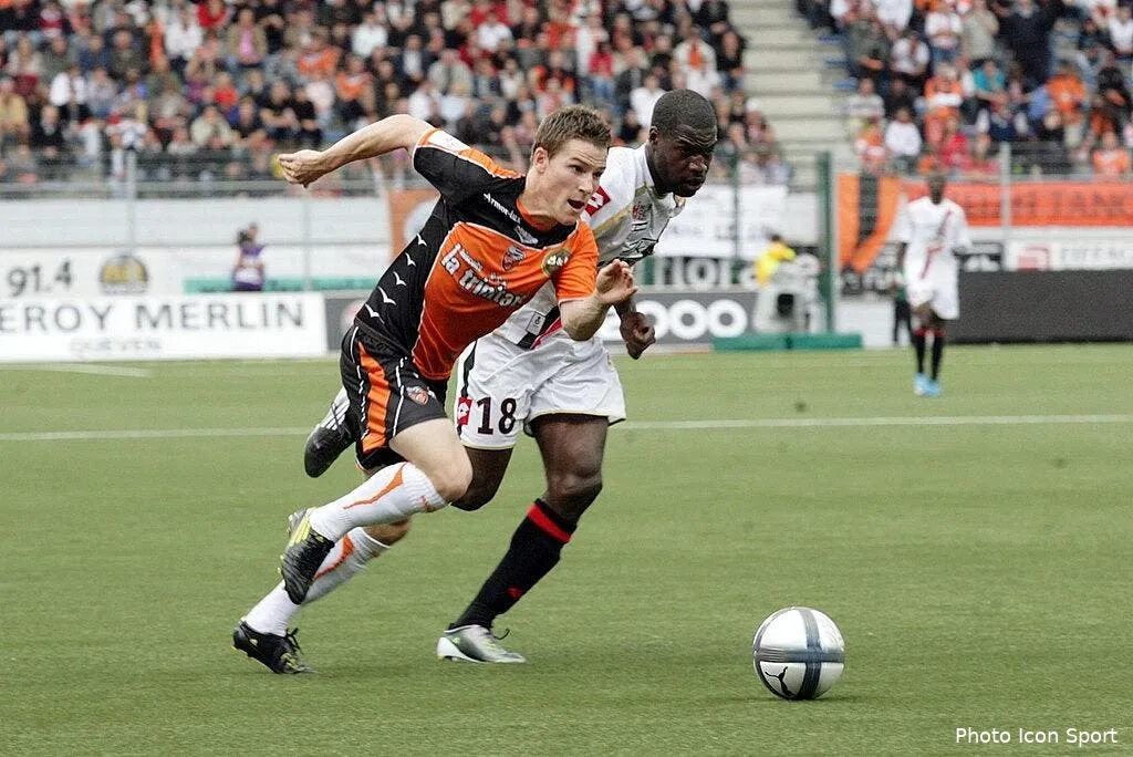 lorient se prend les pieds dans le tapis 57841 9393