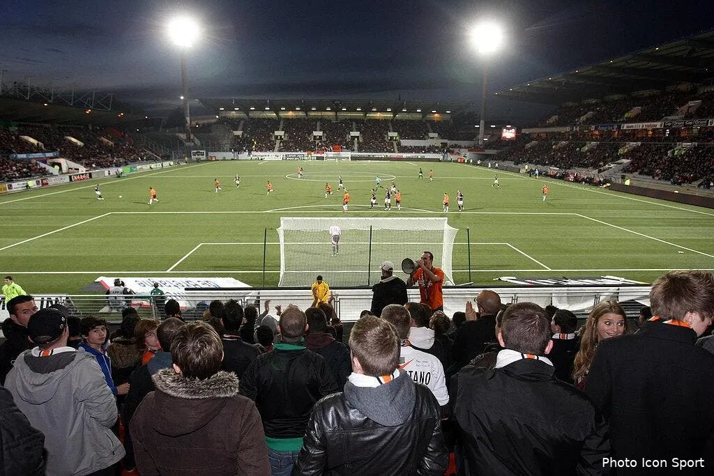lorient veut s appliquer devant la tele 64560 13298