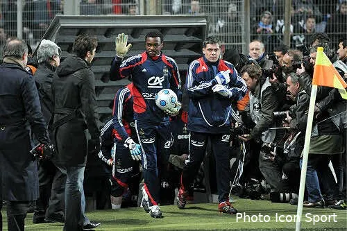 mandanda reste le numero un 23042